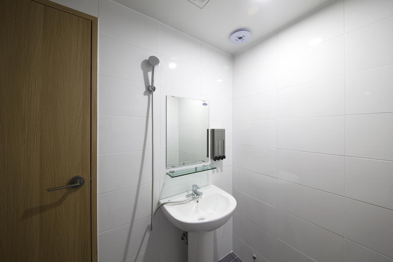 Cioharu Guesthouse Gwanganri Busan Ngoại thất bức ảnh