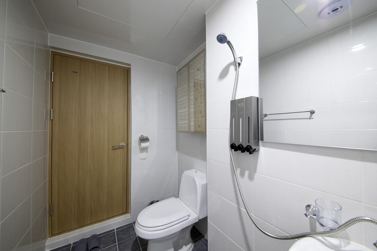 Cioharu Guesthouse Gwanganri Busan Ngoại thất bức ảnh