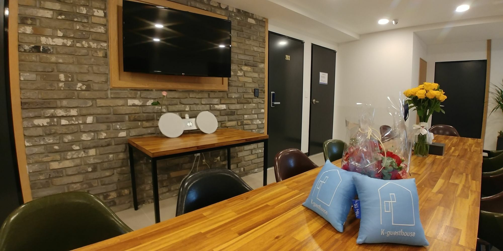 Cioharu Guesthouse Gwanganri Busan Ngoại thất bức ảnh